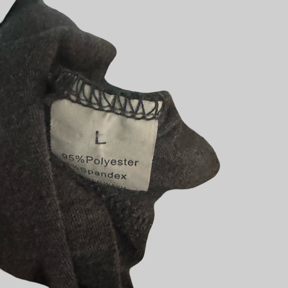 Colorblock Long Sleeve Top - Picture 3 of 3